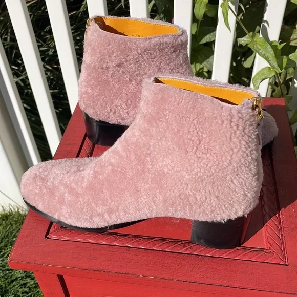 LERRE Sheepskin Zip Back Booties NWOT - Picture 4 of 8